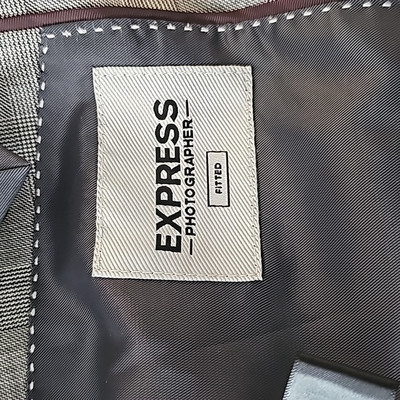 Express Men's Suit - Picture 9 of 16
